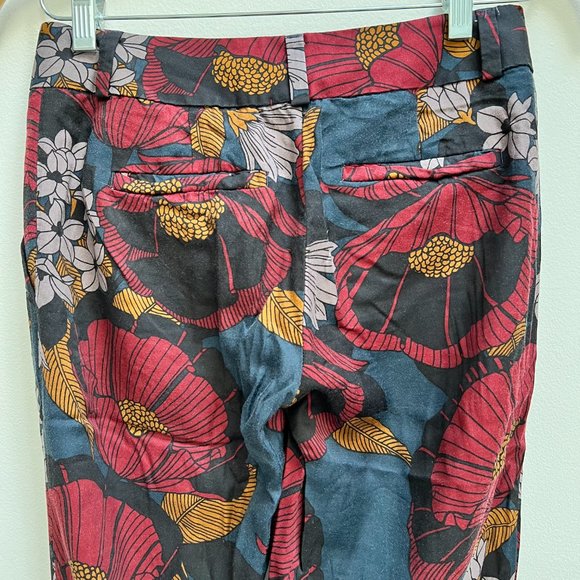 LOFT Large Print Floral Jogger Pants with Slant Pockets - Picture 5 of 12